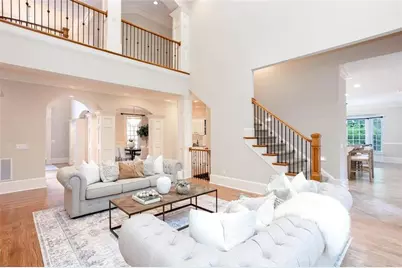 925 Cheatham Hill Road SW, Marietta, GA 30064 - Photo 12