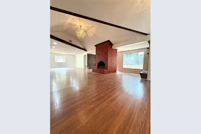 562 Dickens Road NW, Lilburn, GA 30047 - Photo 4