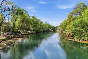 5385 Chelsen Wood Dr, Johns Creek, GA 30097 - Photo 4