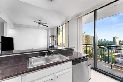 3040 Peachtree Rd #1205, Atlanta, GA 30305 - Photo 6