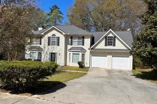 8036 Harmony Lakes, Lithonia, GA 30058 - Photo 2