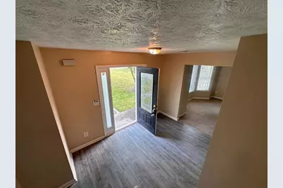 8036 Harmony Lakes, Lithonia, GA 30058 - Photo 6