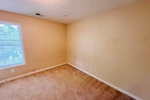 8036 Harmony Lakes, Lithonia, GA 30058 - Photo 12