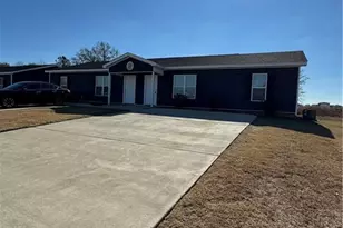 127 Ronald Pride Blvd, Fort Valley, GA 31030 - Photo 1