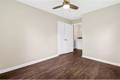 660 Cedar Avenue NW, Atlanta, GA 30318 - Photo 18