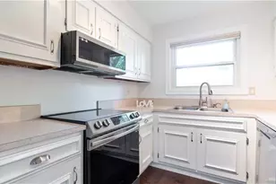 3557 Splinterwood Rd, Peachtree Corners, GA 30092 - Photo 6