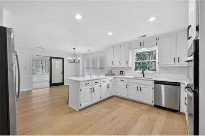 601 Cobblestone Lane, Stone Mountain, GA 30087 - Photo 24