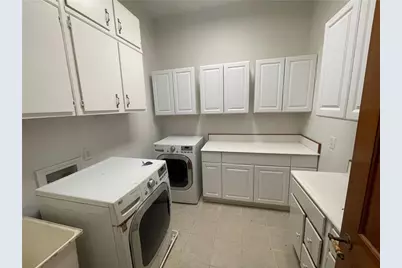 10995 Parsons Road, Johns Creek, GA 30097 - Photo 12