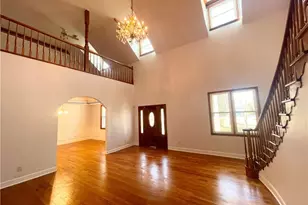 10995 Parsons Rd, Johns Creek, GA 30097 - Photo 2