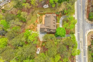10995 Parsons Rd, Johns Creek, GA 30097 - Photo 36