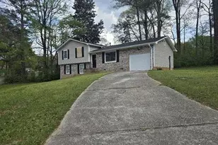 6386 Forester Way, Lithonia, GA 30038 - Photo 2