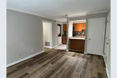 3175 Seven Pines Court #6, Atlanta, GA 30339 - Photo 8