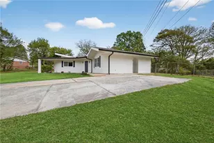 1084 Redwood Dr, Norcross, GA 30093 - Photo 4