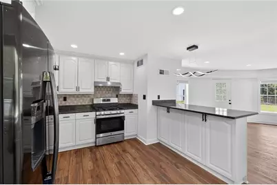 1084 Redwood Drive, Norcross, GA 30093 - Photo 18
