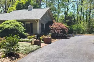 731 Hidden Lakes Trail, Jefferson, GA 30549 - Photo 2
