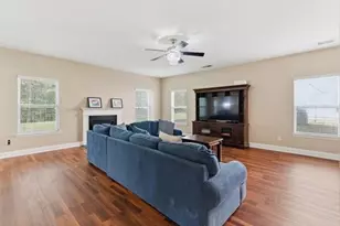 4925 Locherby Dr, Fairburn, GA 30213 - Photo 32