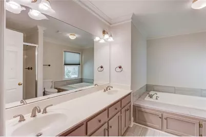 410 Emerald Parkway, Sugar Hill, GA 30518 - Photo 30