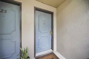 26 Arpege Way NW, Atlanta, GA 30327 - Photo 2