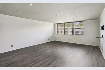 2965 Pharr Court South NW #316, Atlanta, GA 30305 - Photo 12