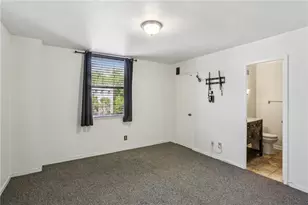 2925 Pharr Ct NW, Atlanta, GA 30305 - Photo 18