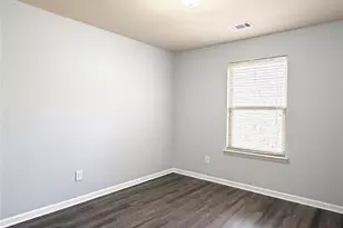 3712 Brockenhurst Dr, Buford, GA 30519 - Photo 4