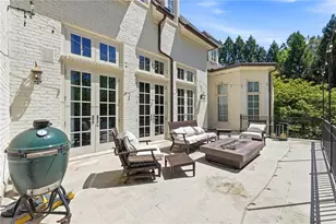 218 Londonberry Rd, Atlanta, GA 30327 - Photo 24