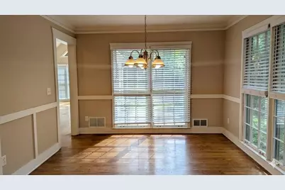 500 Clear Lake Lane, Suwanee, GA 30024 - Photo 4