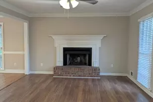 500 Clear Lake Ln, Suwanee, GA 30024 - Photo 8