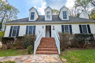 500 Clear Lake Ln, Suwanee, GA 30024 - Photo 2