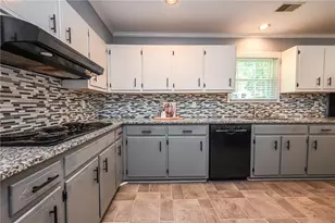 4535 Keith Dr SW, Lilburn, GA 30047 - Photo 18