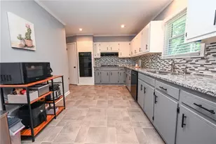 4535 Keith Dr SW, Lilburn, GA 30047 - Photo 12