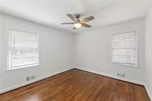 2049 Shady Ln, Tucker, GA 30084 - Photo 8