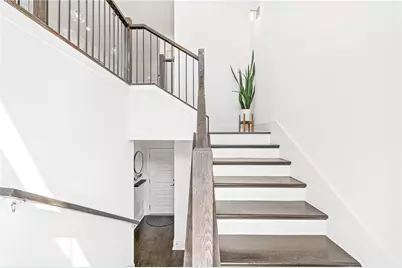 1801 Huntington Hills Lane NW, Atlanta, GA 30309 - Photo 2