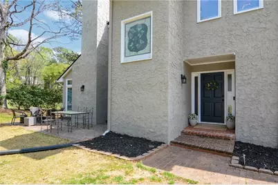 2560 Links End, Roswell, GA 30076 - Photo 2