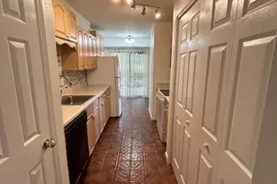 2630 Stoney Creek Rd SE, Marietta, GA 30067 - Photo 2