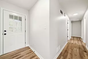 5606 W Chapel Hill Rd, Douglasville, GA 30135 - Photo 10