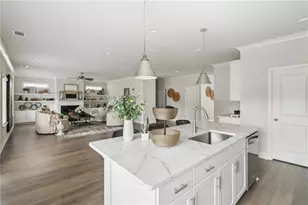 5566 Overview Dr, Flowery Branch, GA 30542 - Photo 8