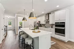 5552 Keswick Dr, Flowery Branch, GA 30542 - Photo 10