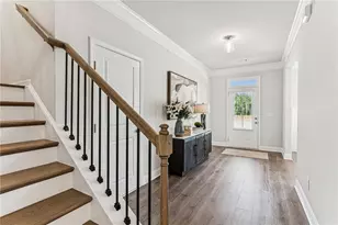 5552 Keswick Dr, Flowery Branch, GA 30542 - Photo 2