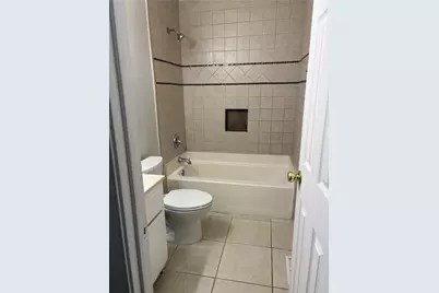 657 Utoy Court, Jonesboro, GA 30238 - Photo 16