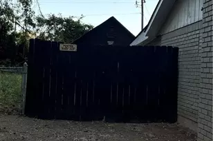 657 Utoy Ct, Jonesboro, GA 30238 - Photo 4