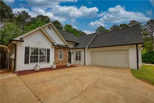 115 Huntington St, Covington, GA 30016 - Photo 2