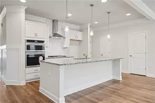 5577 Keswick Dr, Flowery Branch, GA 30542 - Photo 8