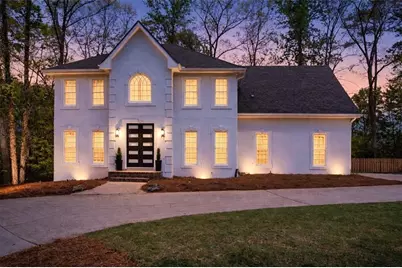 11215 Highfield Chase Drive, Johns Creek, GA 30097 - Photo 6