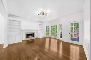 11215 Highfield Chase Dr, Johns Creek, GA 30097 - Photo 14