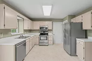 3468 Erin Glen NW, Kennesaw, GA 30152 - Photo 10