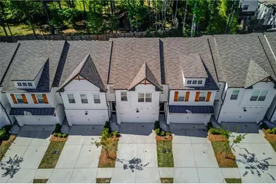 39 Auburn Valley Way, Auburn, GA 30011 - Photo 2