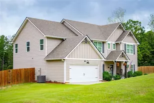 256 Tripp Ln, Carrollton, GA 30117 - Photo 4