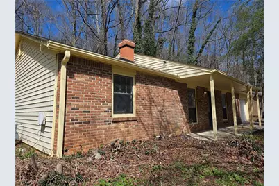 5208 McCarter Station, Stone Mountain, GA 30088 - Photo 2