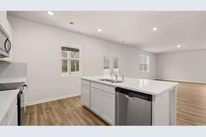 442 Bullock Pass, Jefferson, GA 30549 - Photo 6